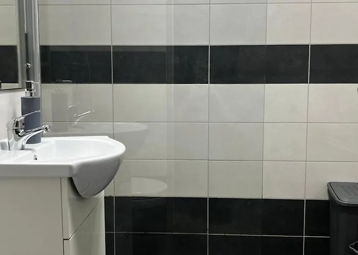 Apartment Astra Urban Leaf