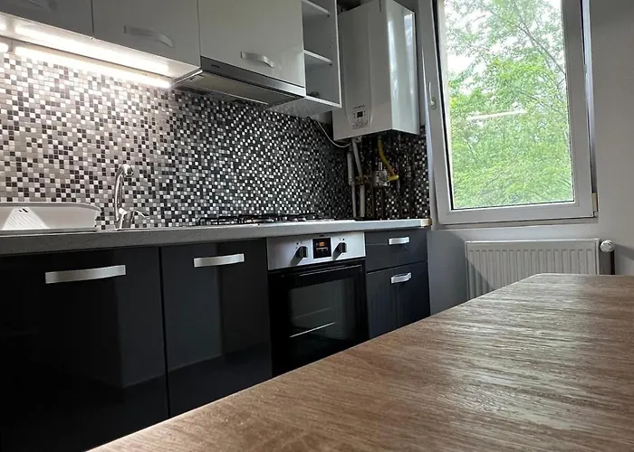 Astra Urban Leaf Apartment